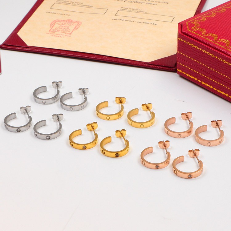 Đôi Bông Tai Mạ Vàng 18K Thời Trang