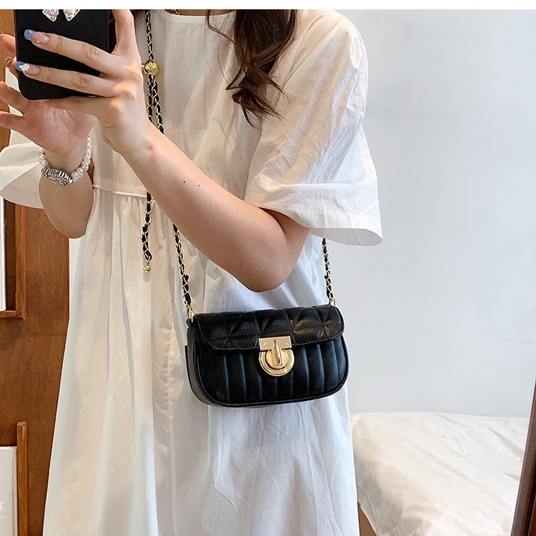 Túi đeo vai IELGY dáng vuông cỡ nhỏ phối dây xích thời trang cho nữ