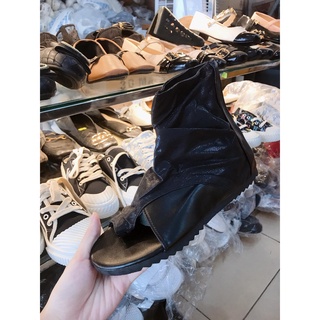 Boots - Bốt thời trang xỏ ngón đế bằng