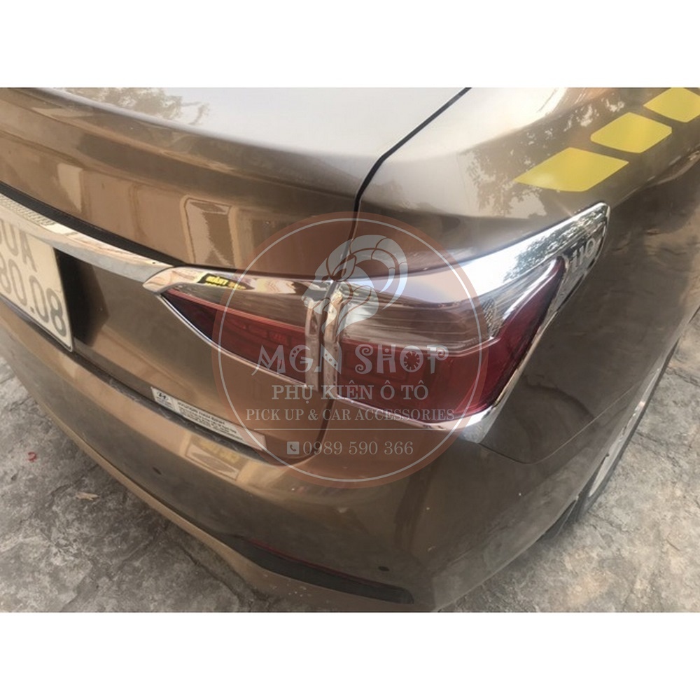 [Ốp đèn hậu] [Hyundai Grand I10] [Hatchback 2013 - 2021] [Sedan 2015 - 2021] [màu bạc]