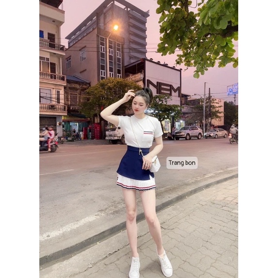 Set áo phông + chân váy