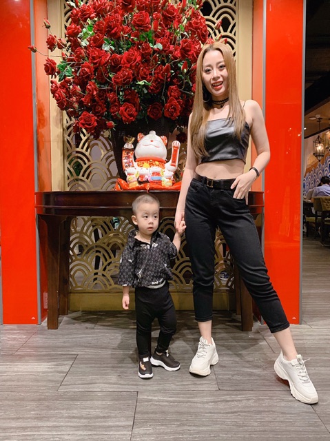 Áo croptop 2 dây da