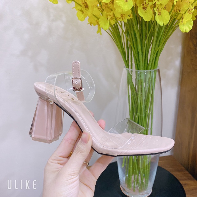 Giày sandal mika trong suốt gót loe cao 8p mã Q82