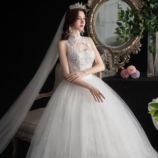 Váy cưới cô dâu thiết kế sang trọng