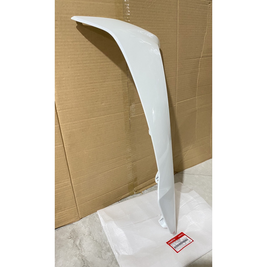 Cánh yếm bên phải | bửng yếm WAVE A110  màu Trắng chính hãng Honda