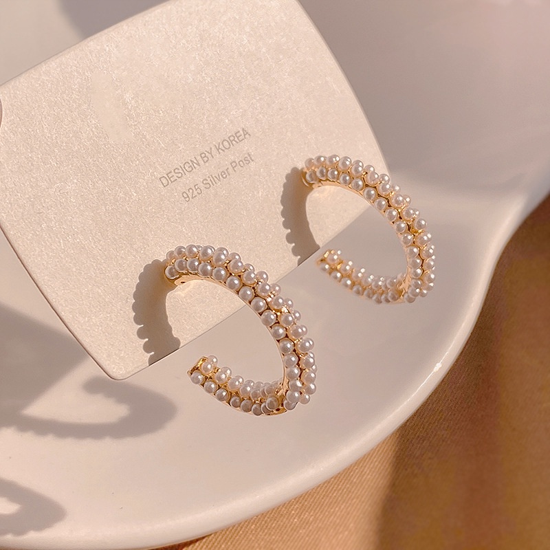 Khuyên Tai Hình Học Đính Ngọc Trai Thời Trang Mới Cho Nữ