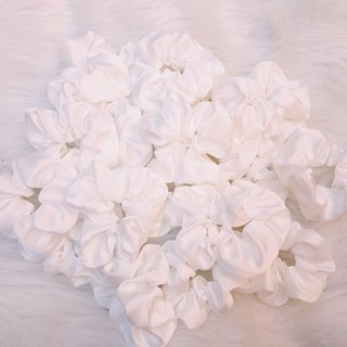 Scrunchies dây buộc tóc cầu vòng