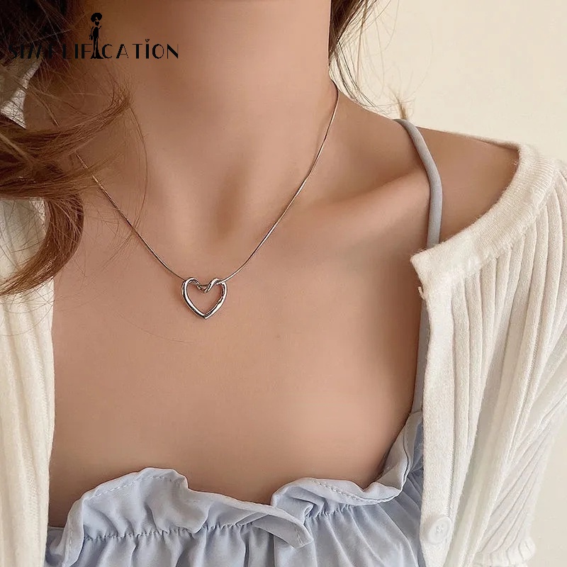 Vòng cổ Choker Mặt Hình Trái Tim Đơn Giản Phong Cách Hàn Quốc Cho Nữ