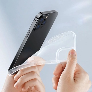 Ốp lưng iPhone 13/ 13 pro  Baseus silicon trong suốt