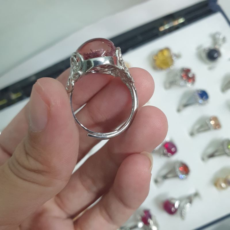 Nhẫn nữ đính mặt đá ưu linh freesizd