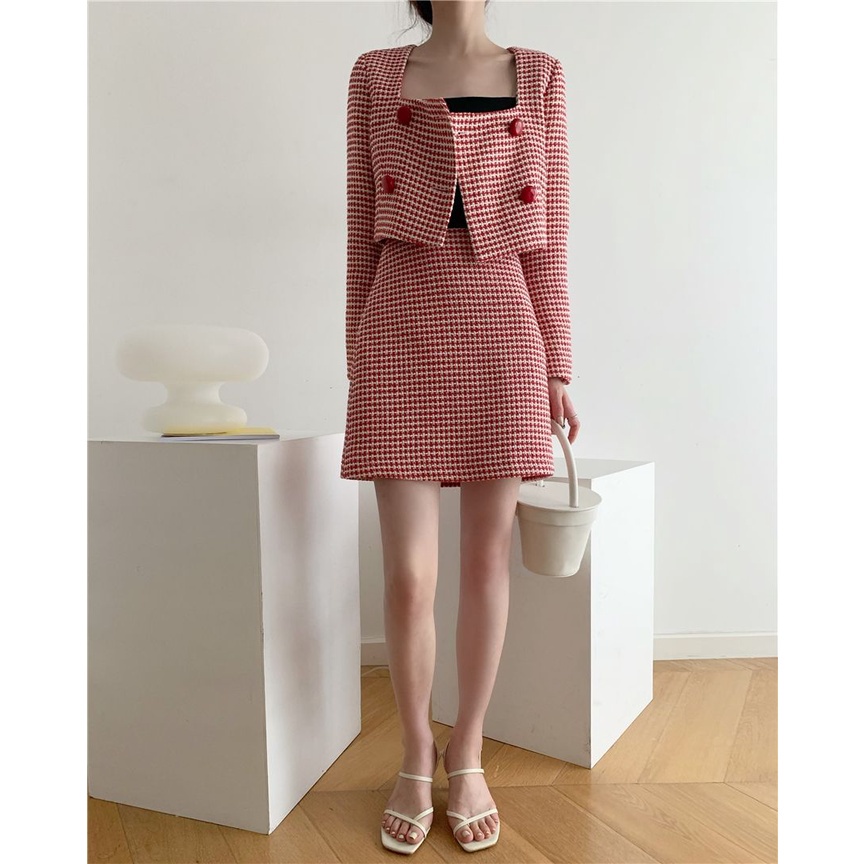 Set áo cổ vuông dài tay + chân váy họa tiết ca rô thời trang dành cho nữ | BigBuy360 - bigbuy360.vn