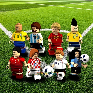 Bộ đồ chơi xếp hình cầu thủ Messi Beckham