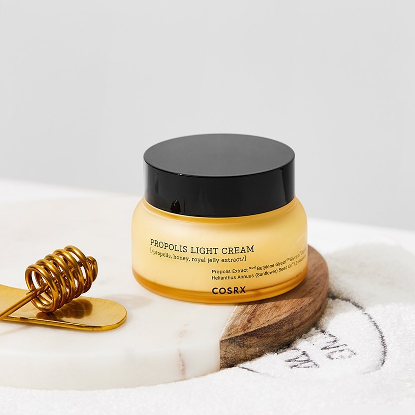 Kem Dưỡng Sáng Da, Chống Lão Hóa Cosrx Full Fit Propolis Light Cream