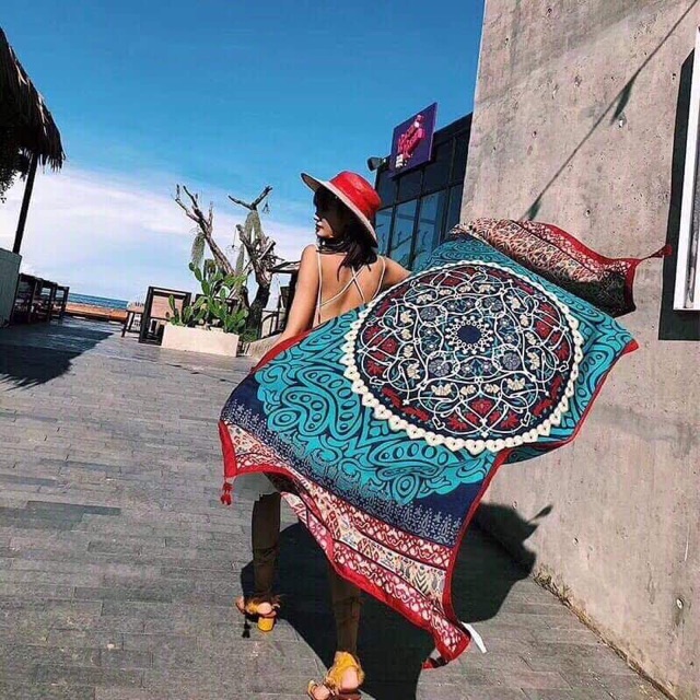 Khăn choàng đi biển - du lịch