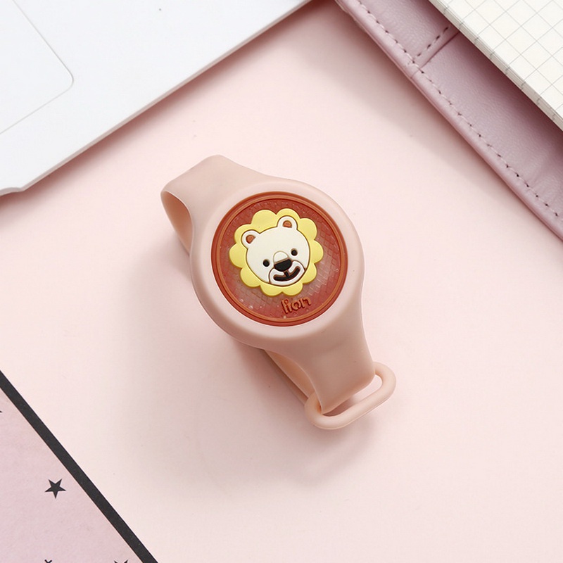 Đồng Hồ Tình Dầu Đuổi Muỗi Phát Sáng Hoạt Hình Dễ Thương