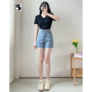 Áo thun nữ cổ tim trơn màu basic dáng ôm chất cotton mềm mỏng Twentyfive N444
