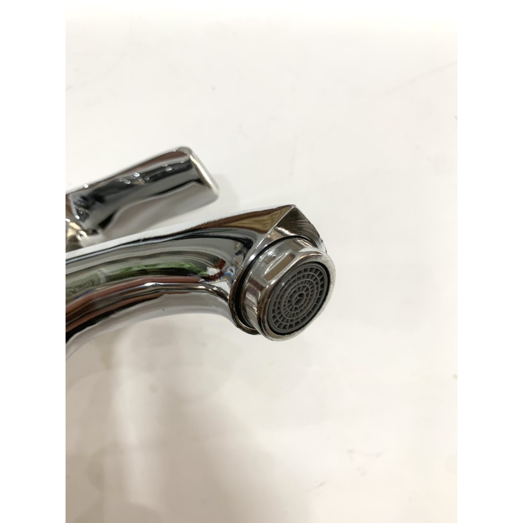 Vòi nước rửa mặt vòi lavabo lạnh thân cao tròn bóng, tay gật gù hàng đẹp (La tròn cao)