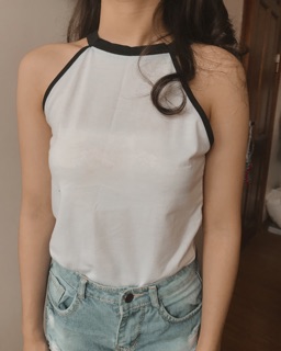 Áo yếm trắng