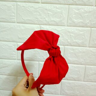 Cài tóc nơ đỏ