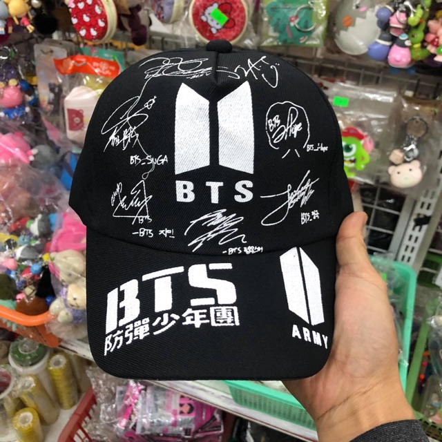 Mũ lưỡi trai BTS