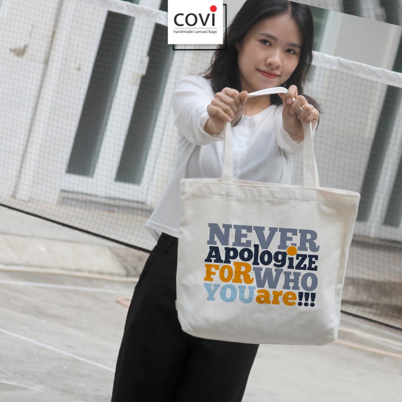 Túi Tote Vải Canvas Chữ Nhật Ngang In Hình Thời Trang COVI Màu Đen Và Mộc T40