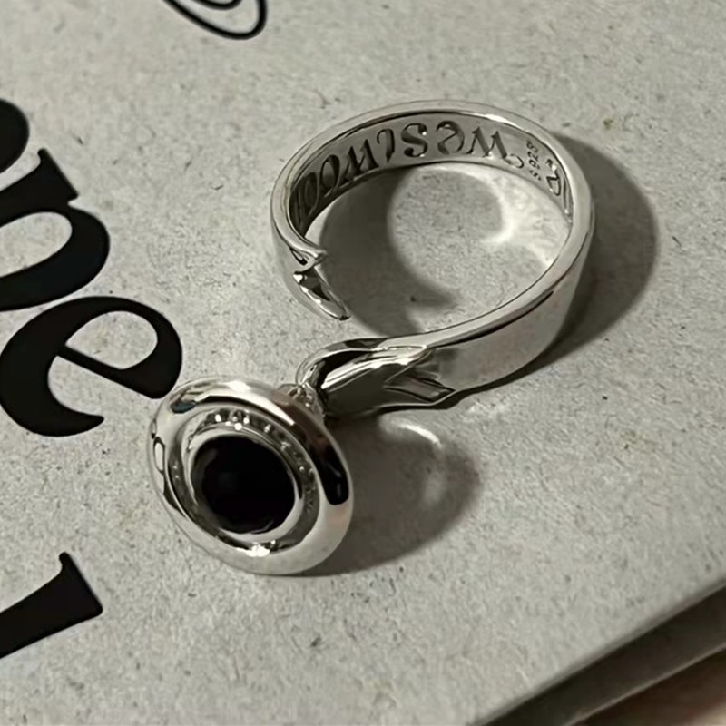 Nhẫn Vivienne west wood Độc Đáo Phong Cách Punk