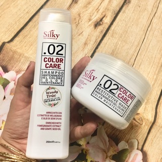BỘ DẦU GỘI GIỮ MÀU VÀ KEM HẤP PHỤC HỒI CHĂM SICA TÓC NHUỘM SILKY COLOR CARE 250ml x 2