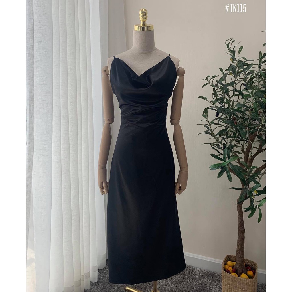 Đầm Hai Dây Cổ Đổ Sexy Phi Lụa Màu Đen Đi Tiệc