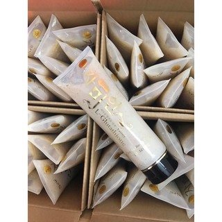Tẩy tế bào chết hạt Hàn Quốc 300ml