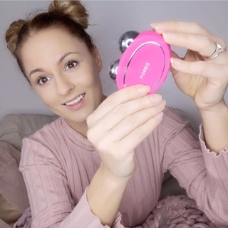 Máy nâng cơ mặt Foreo Bear