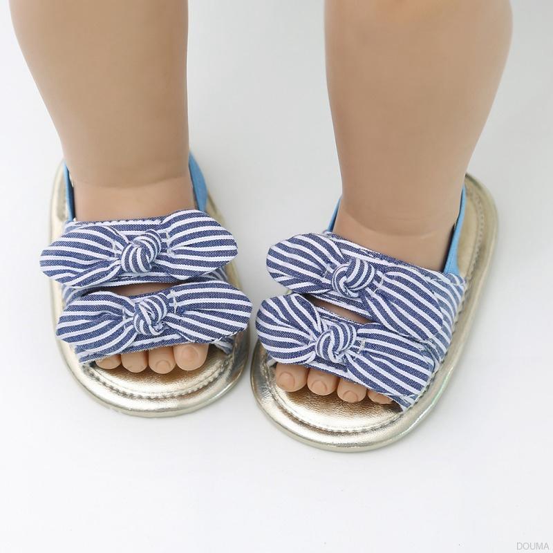 Giày sandal tập đi thiết kế nơ thắt chống trượt cho bé gái