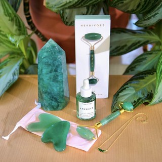 Thanh lăn mặt Herbivore De-Puffing Face Roller
