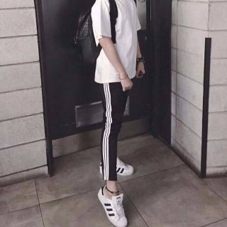 Quần 3 sọc cá tính