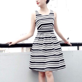 Đầm ca rô