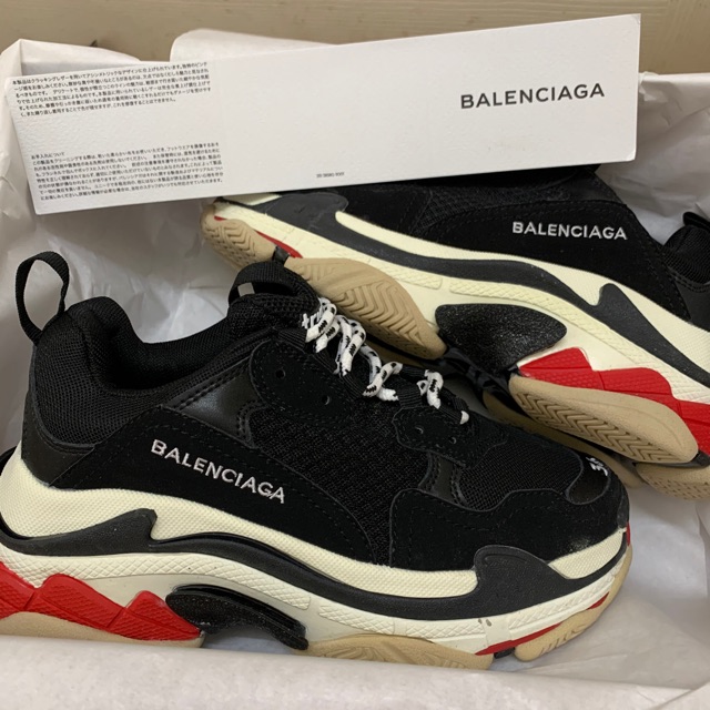 Giầy balenciaga đen đỏ xịn ( full box + free ship )