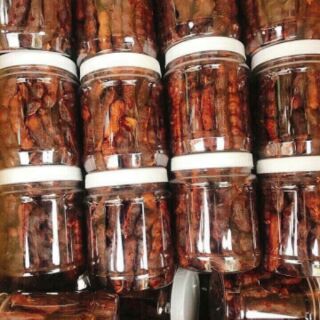 Me lào chấm muối ớt cay