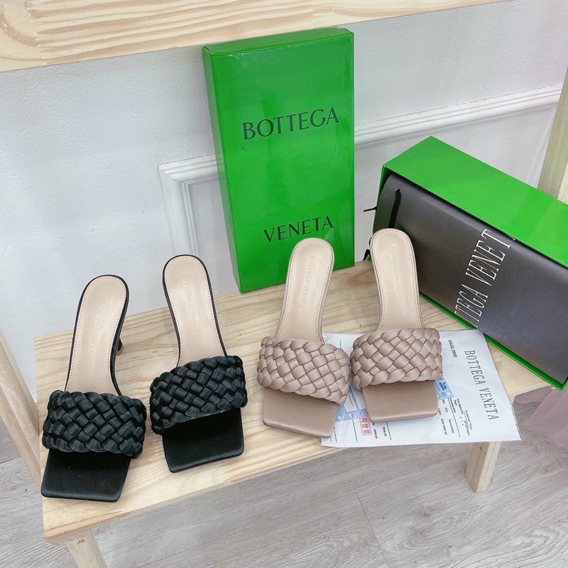 Guốc quai tết Starkela