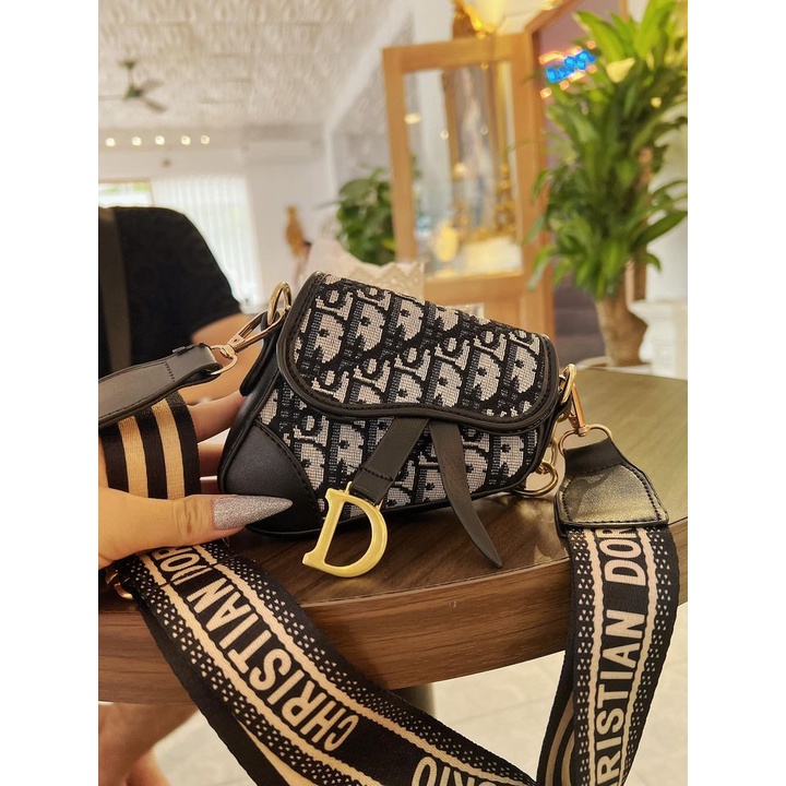 TÚI D.R YÊN NGỰA MINI