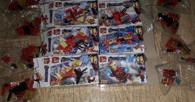 Sét trọn bộ lắp ráp Lego_Robot Người Sắt SX918 có trên 200 chi tiết bằng nhựa rất đẹp