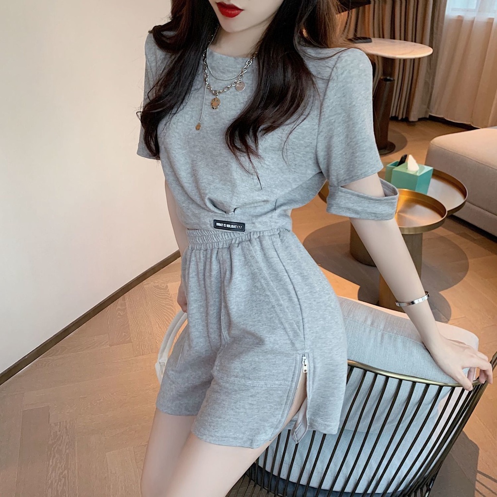AMOI Set áo thun ngắn tay + quần short lưng cao thời trang nữ