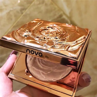Phấn bắt sáng Hoa hồng NOVO