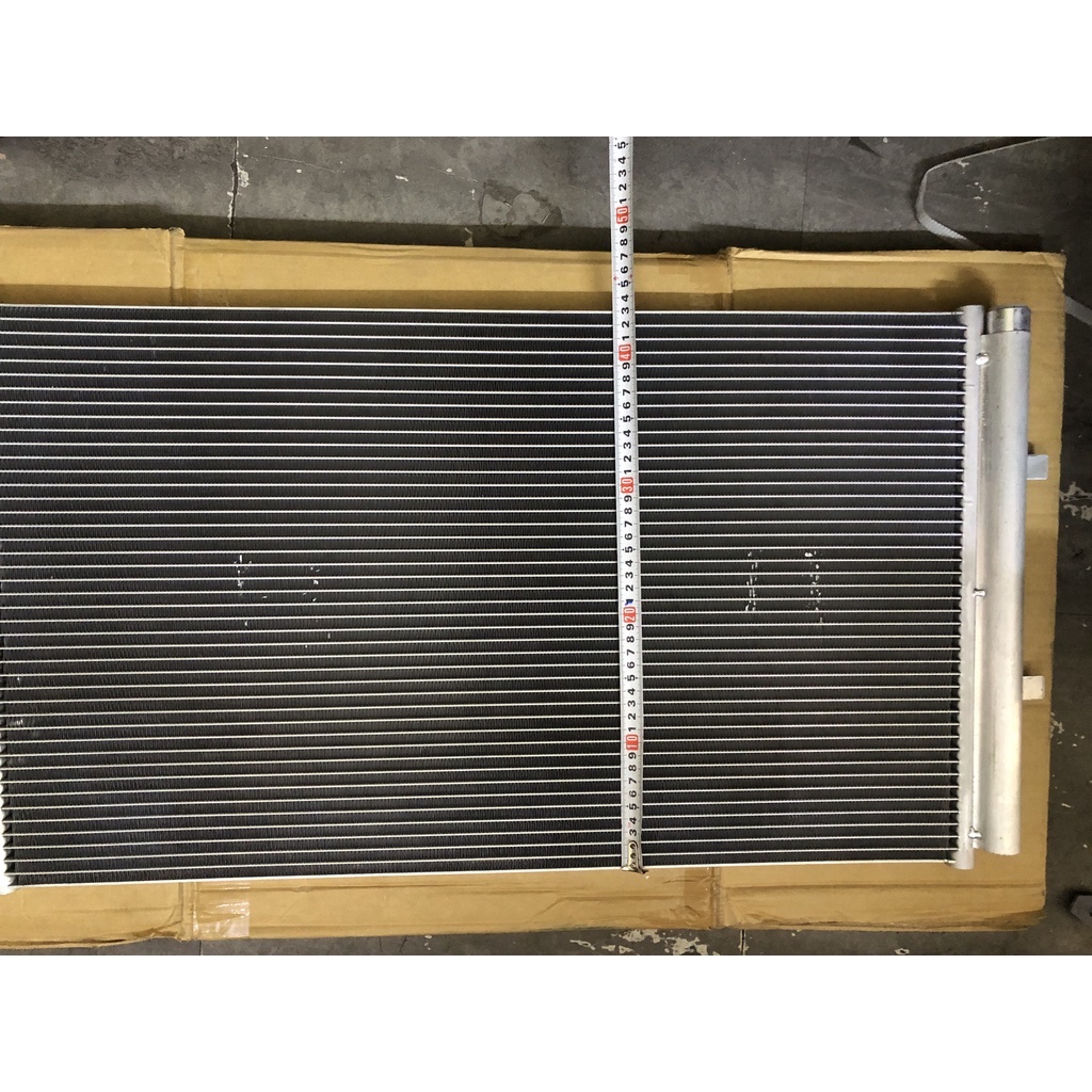 Dàn  nóng Ford Transit 2012 hàng xịn Thái Lan