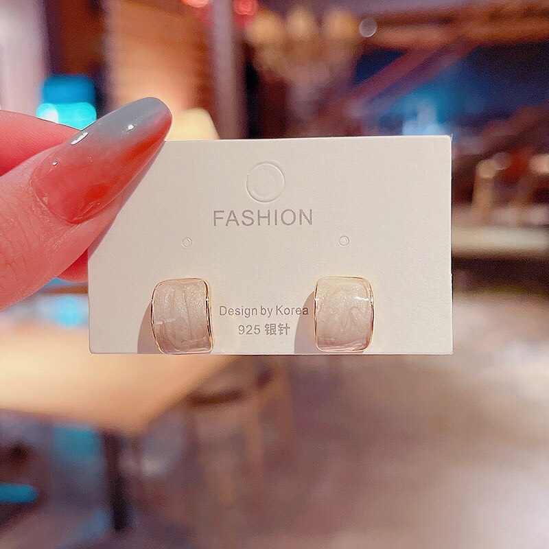 Bông Tai Hoa Tai Chất Liệu Hợp Kim Không Gỉ Thời Trang Xu Hướng Hàn Quốc Hot Trend 2023 Dobi B18