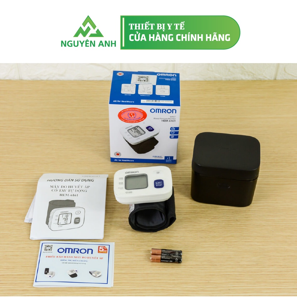 Máy đo huyết áp điện tử cổ tay OMRON HEM 6161 - Y Tế Nguyên Anh