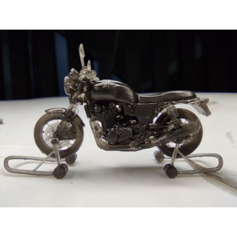 Mô hình xe mô tô Honda CB 1100RS tỉ lệ 1:64