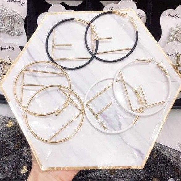 BÔNG TAI FENDI 4 MÀU