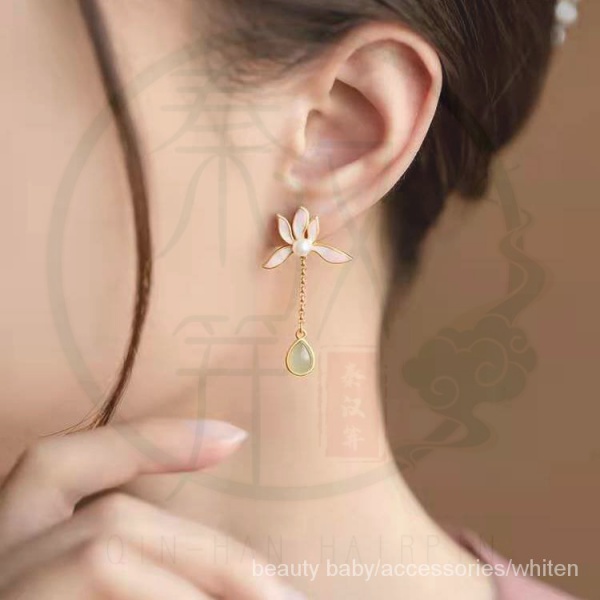 Khuyên tai tua rua đính ngọc bích vàng bạc phong cách cổ điển cho nữ