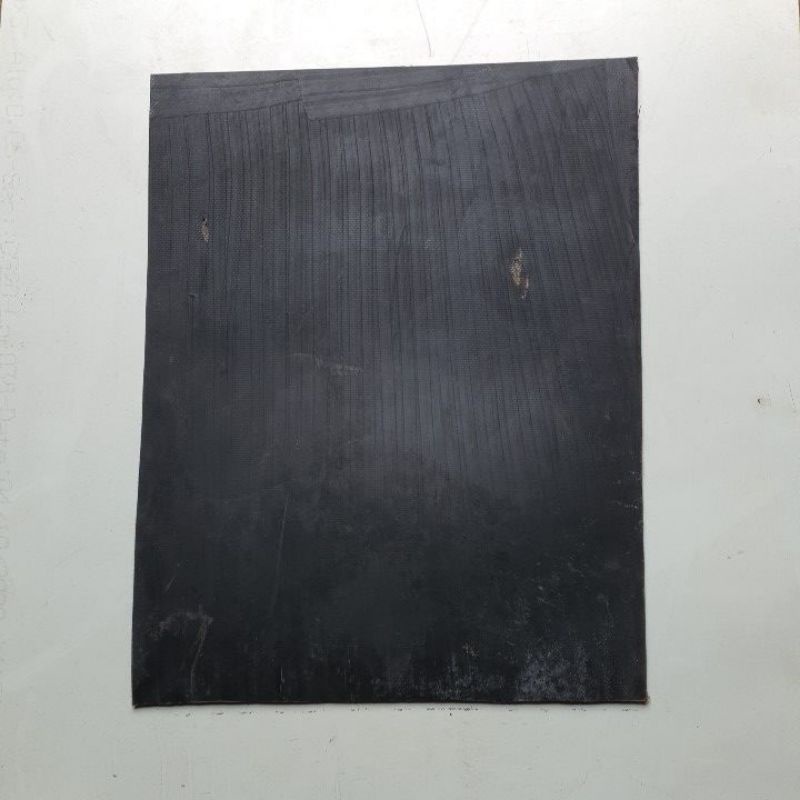 CHẮN BÙN BĂNG TẢI KÍCH THƯỚC 40CM X 50CM