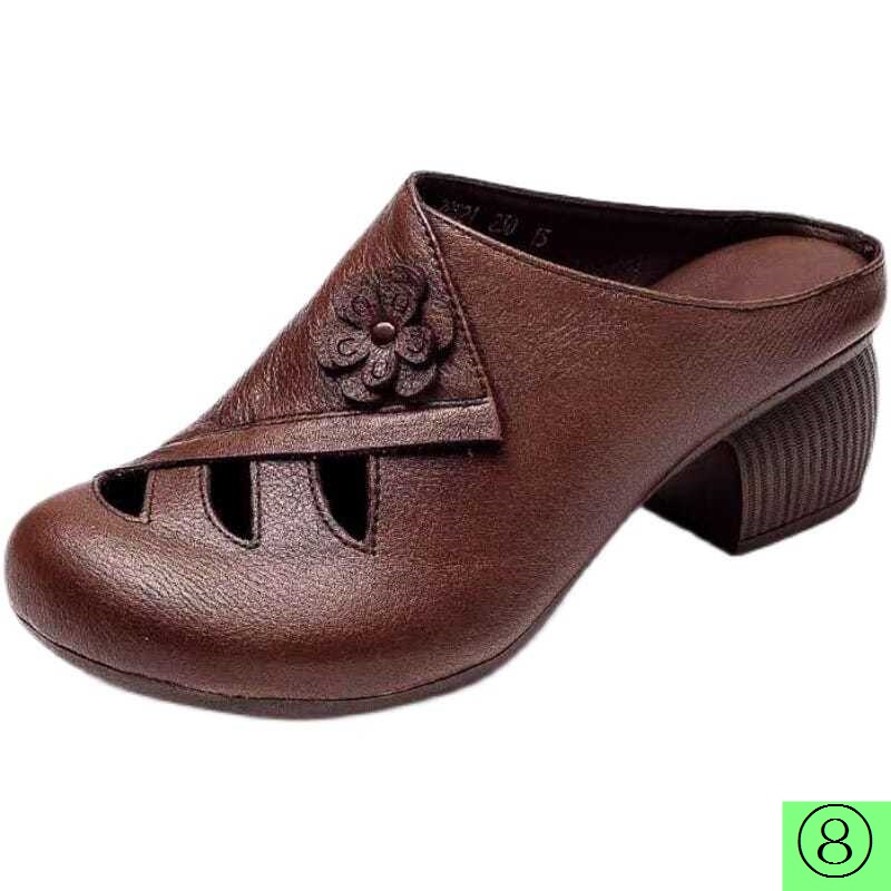 Dép Sandal Bít Mũi Gót Dày Vừa Bằng Da Mềm Khoét Lỗ Thời Trang Mùa Hè 2021 Cho Phụ Nữ Trung Niên