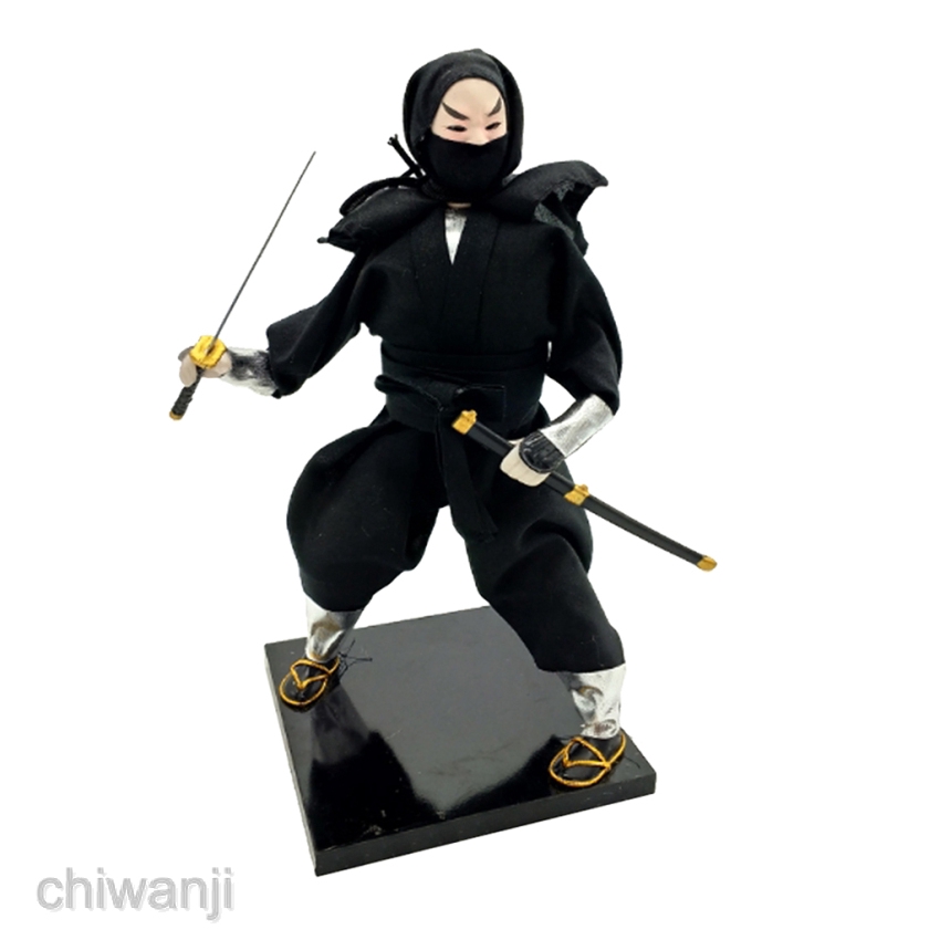 Mô hình samurai chân thật